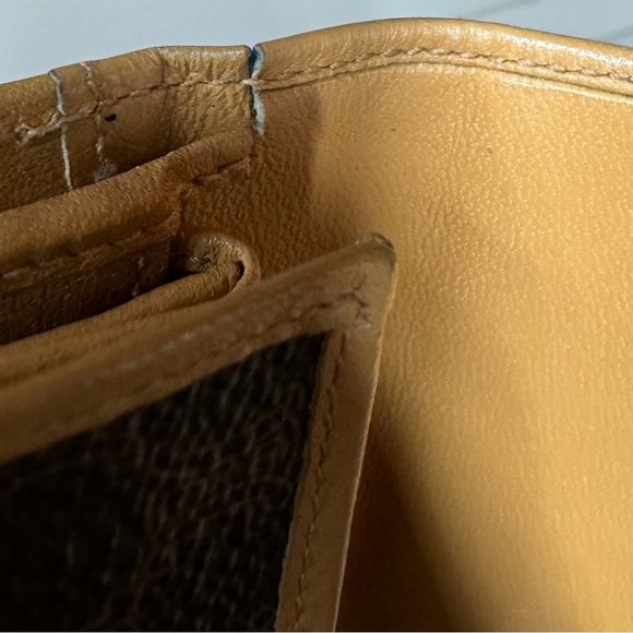 Vintage Celine Macadam compact wallet - Picture 8 of 8